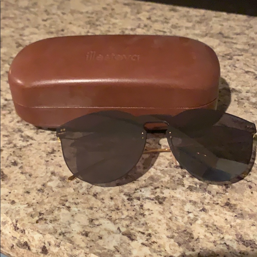 Illesteva Leonard Mask Sunglasses